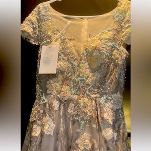 Beautiful sage color Mac DUGGAL